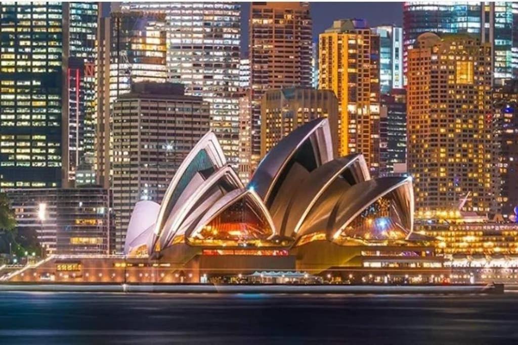 Elegant Double Ensuite Room - Ac - 1Min To Central - Closely Located To Almost Sydney Must Seen Spots Buitenkant foto